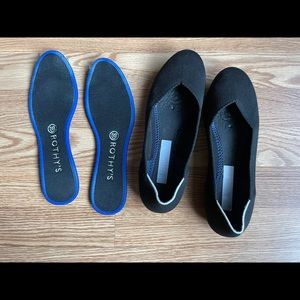 Rothy’s RETIRED Black Flats white halo